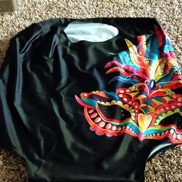 Baby car seat cover/w throw in peanut shell over baby cover - Picture 1 of 6